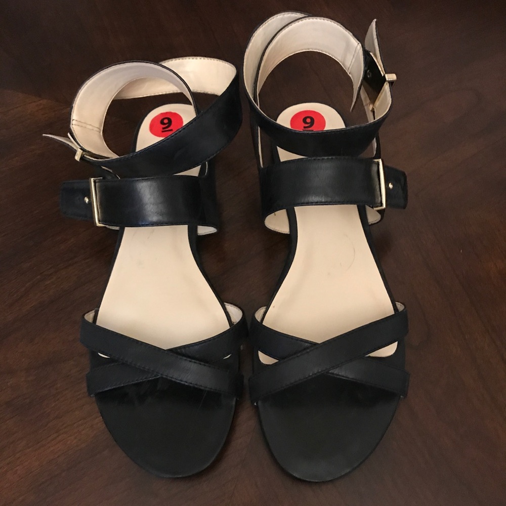 🌺Nine West Leather Sandals